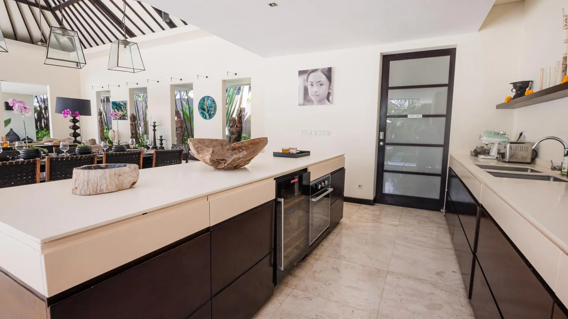 Villa Spirit 4 Bedroom - Canggu Indonesia